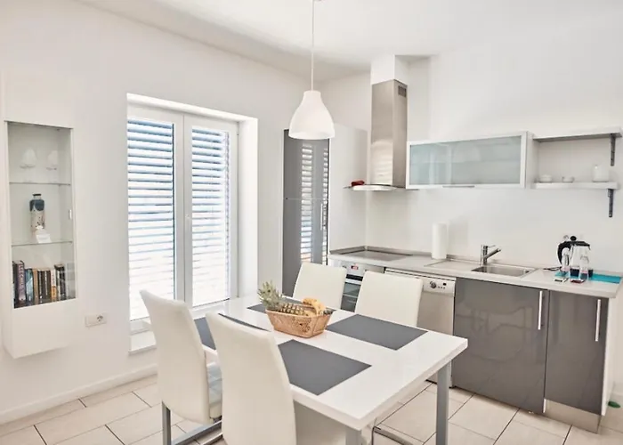 & Artemus Belveder 4*