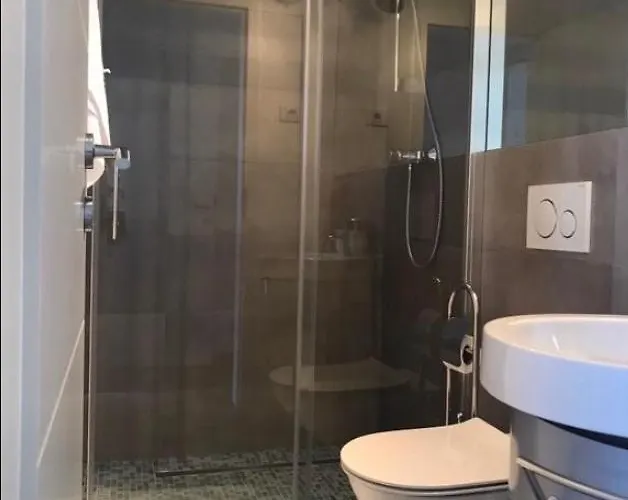 & Artemus Belveder Guest house Koper